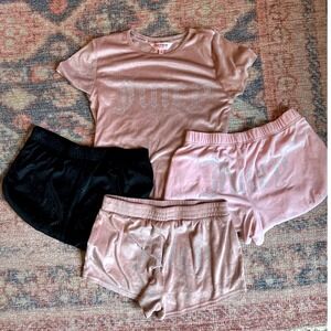Set of 4 Juicy Couture Velour TShirt Shorts Sleepwear Pink Black Tracksuit Small